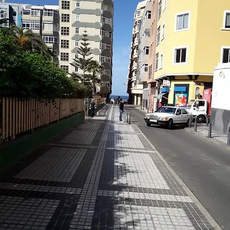 Calle Aristides Briand Las Palmas de Gran Canaria